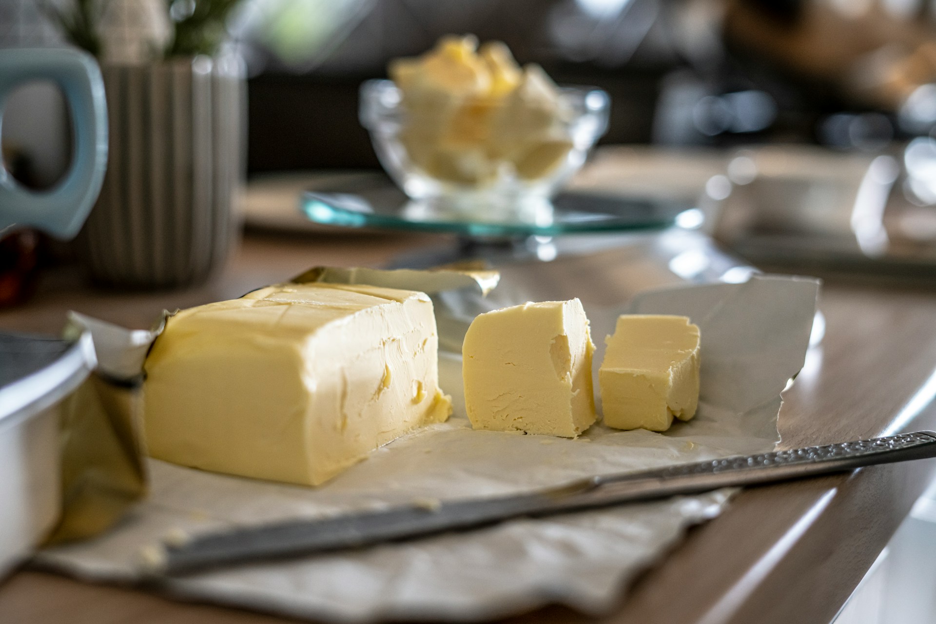 Redescubriendo la mantequilla: una nueva-vieja protagonista de la mesa, no solo en Francia